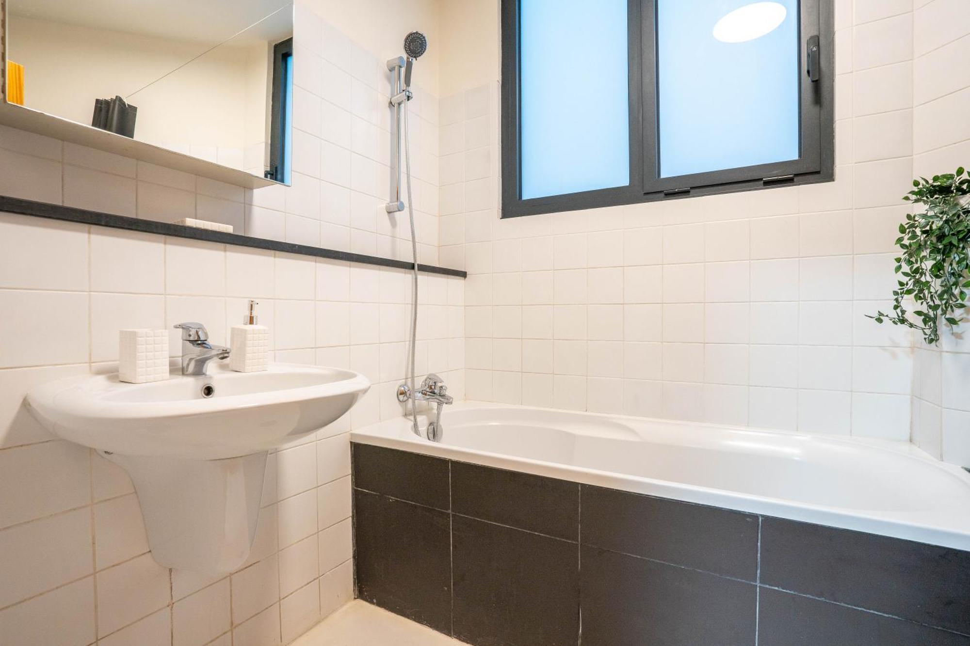 Sublime Downtown Retreat By Elsa Apartment Porto Ngoại thất bức ảnh